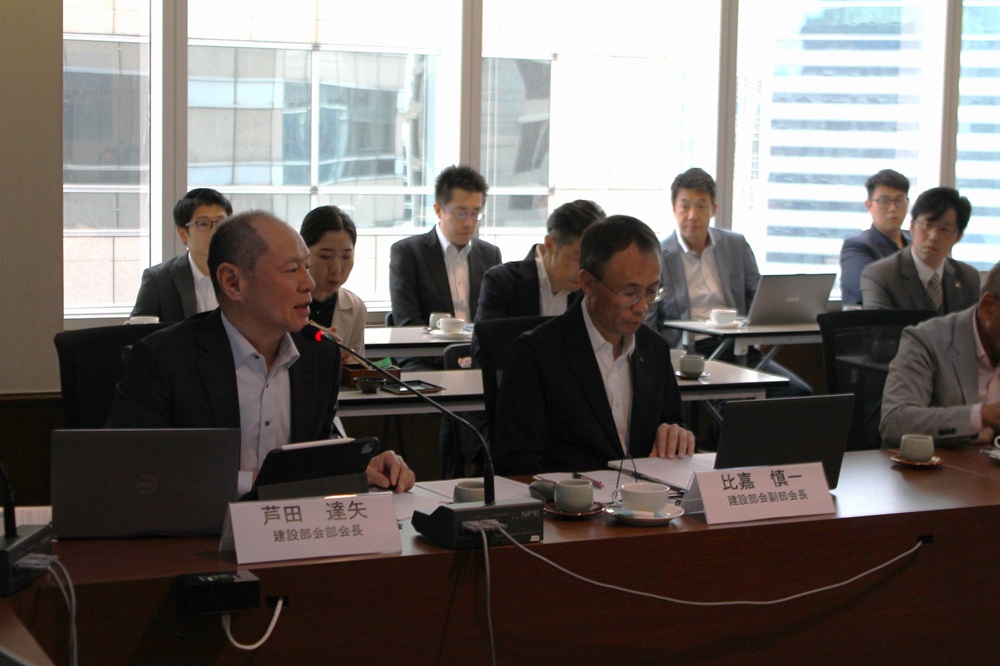 The Construction Division exchanges information on earthquake damage in Bangkok